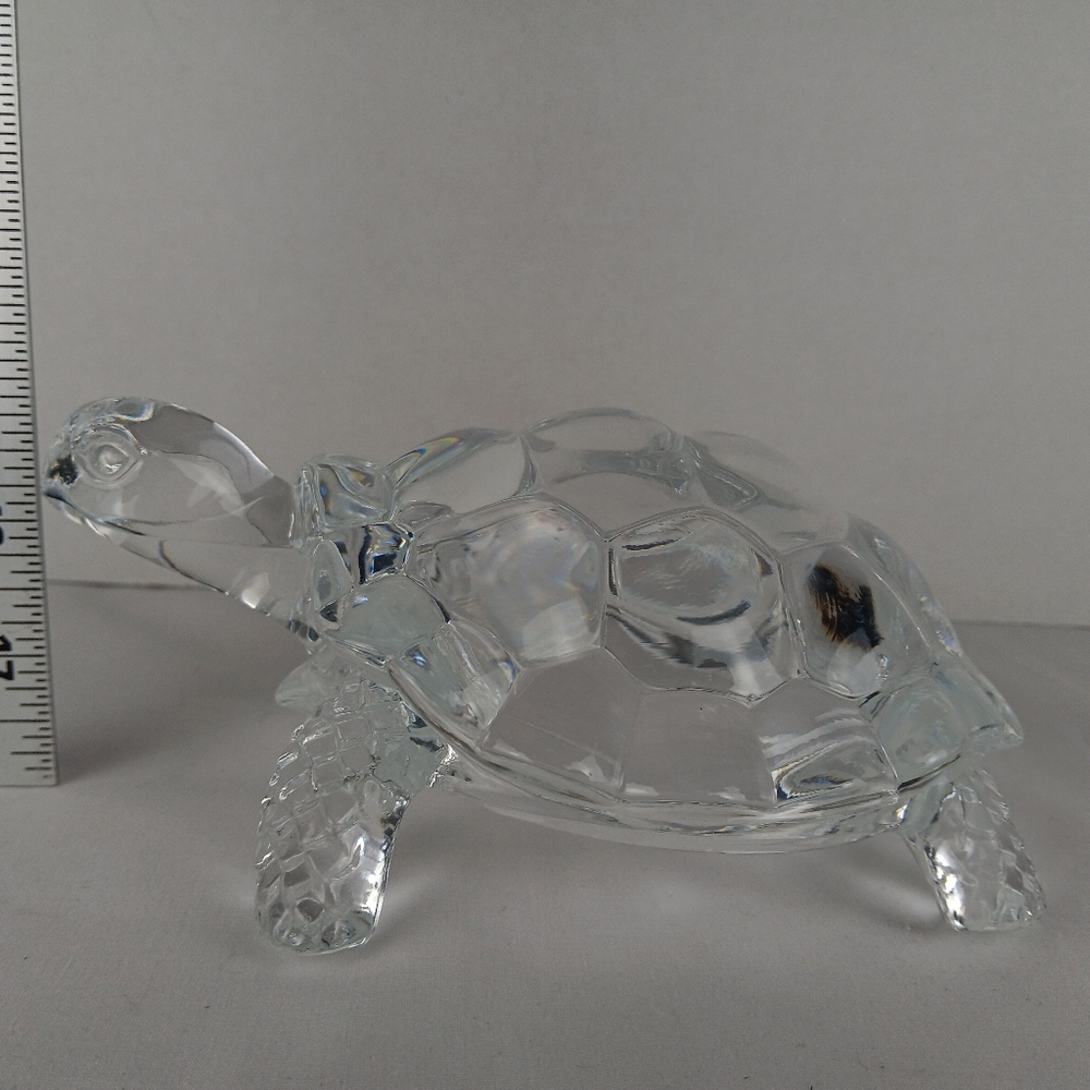 Crystal Turtle Pressed Glass - Picture 9 of 10